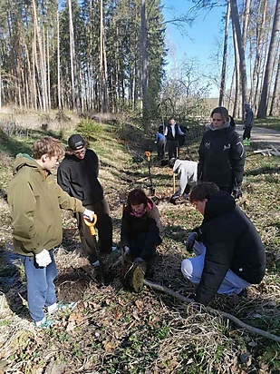 10.klašu talka Tērvetes dabas parkā
