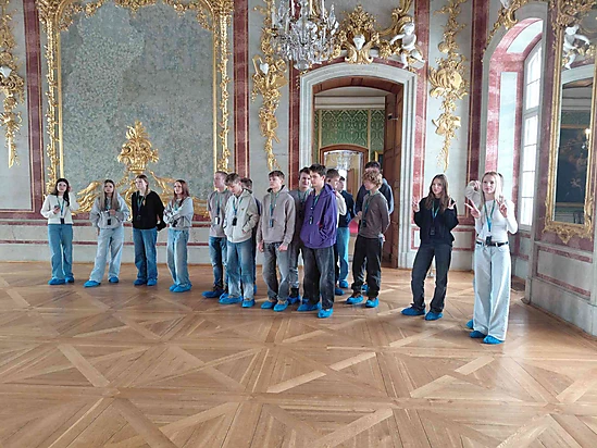 8.A un 8.B klases mācību ekskursija uz Rundāles pili